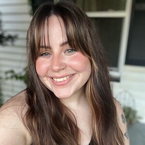 Meet your Posher, Gabi